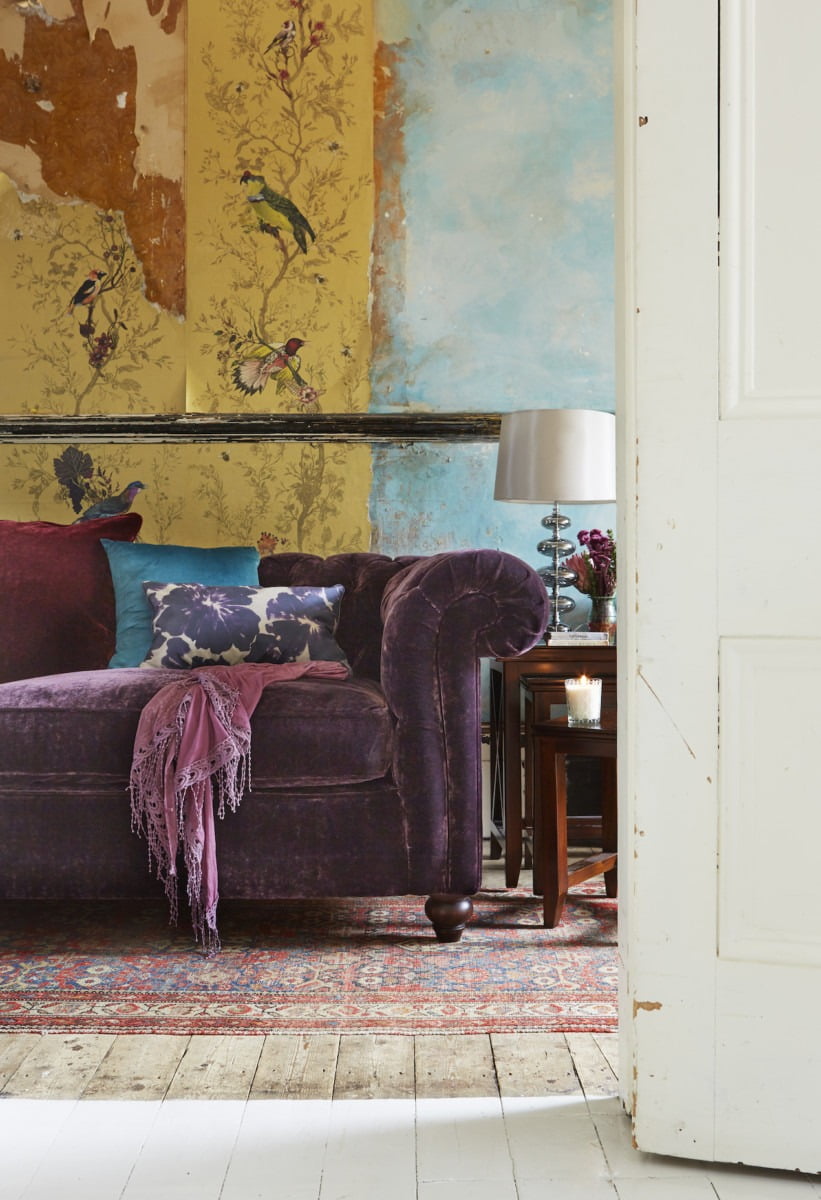 Love the look of Boho Modern which is taking over Pinterest but haven't a clue how can make it work in your own home? Ahh! Don’t sweat it! This is where I step in with my six key ideas on how you can recreate a Boho-Modern interior. We’re going to work this Boho Modern look but we’re going to a splash of practicality – all illustrated by shots from my magazine shoots. Let’s do this. Maxine Brady Stylist at WeLoveHomeBlog Homely living room