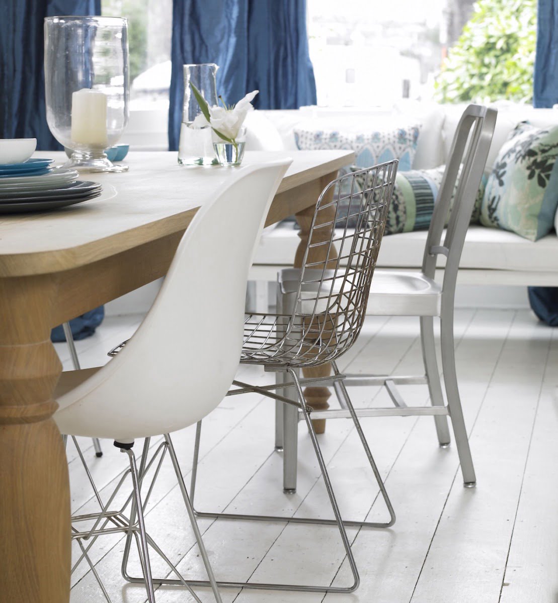 Love the look of Boho Modern which is taking over Pinterest but haven't a clue how can make it work in your own home? Ahh! Don’t sweat it! This is where I step in with my six key ideas on how you can recreate a Boho-Modern interior. We’re going to work this Boho Modern look but we’re going to a splash of practicality – all illustrated by shots from my magazine shoots. Let’s do this. Maxine Brady Stylist at WeLoveHomeBlog Dining room with stylish chairs