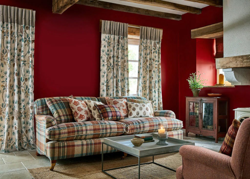Looking for decorating inspiration? Interior Stylist Maxine Brady talks through the 5 paint trends for Autumn that you'll love for your home. Looking for decorating inspiration? Interior Stylist Maxine Brady talks through the 5 paint trends for Autumn that you'll love for your home.