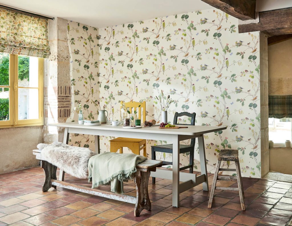 Looking for decorating inspiration? Interior Stylist Maxine Brady talks through the 5 paint trends for Autumn that you'll love for your home. Looking for decorating inspiration? Interior Stylist Maxine Brady talks through the 5 paint trends for Autumn that you'll love for your home.