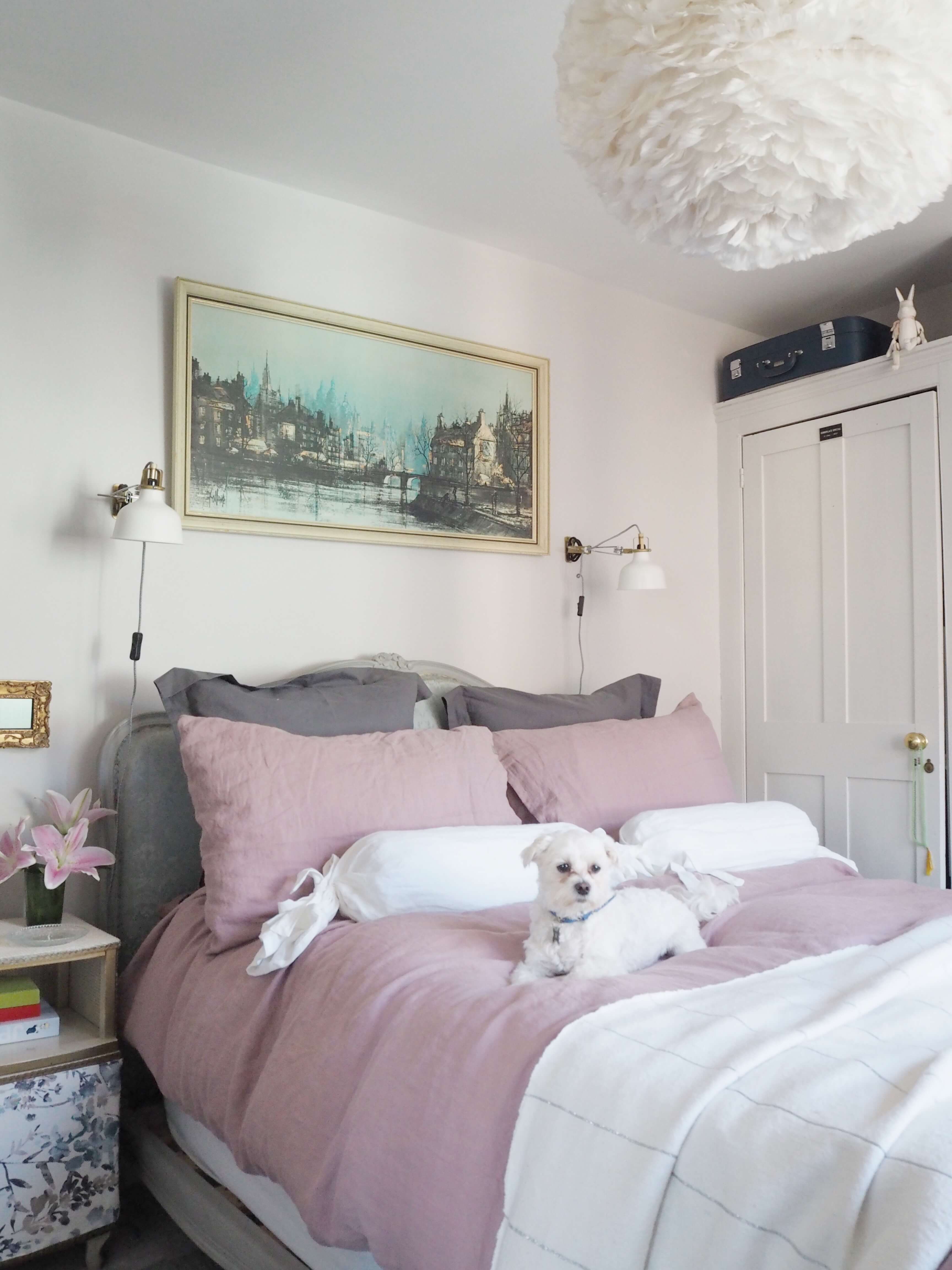 In this post, I'm sharing my tips and advice on why you need linen bedding in your bedroom by interior stylist and lifestyle blogger Maxine Brady