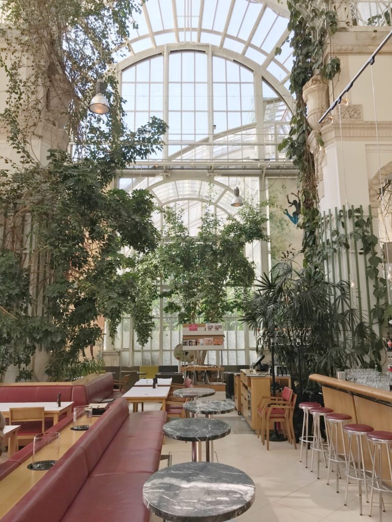 In this post I wanted to share my ideas for a weekend in Vienna. I've included places to visit, where to eat and drink, and some instagram spots.