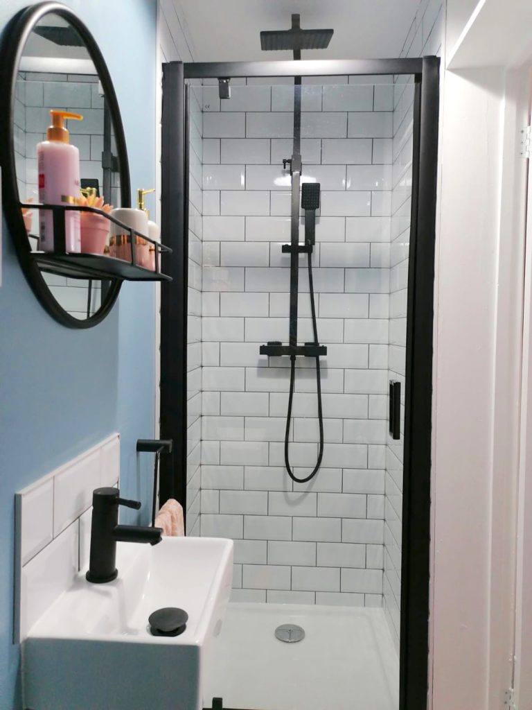 Be inspired by this colourful bedroom and bathroom makeover by Interior Stylist Maxine Brady